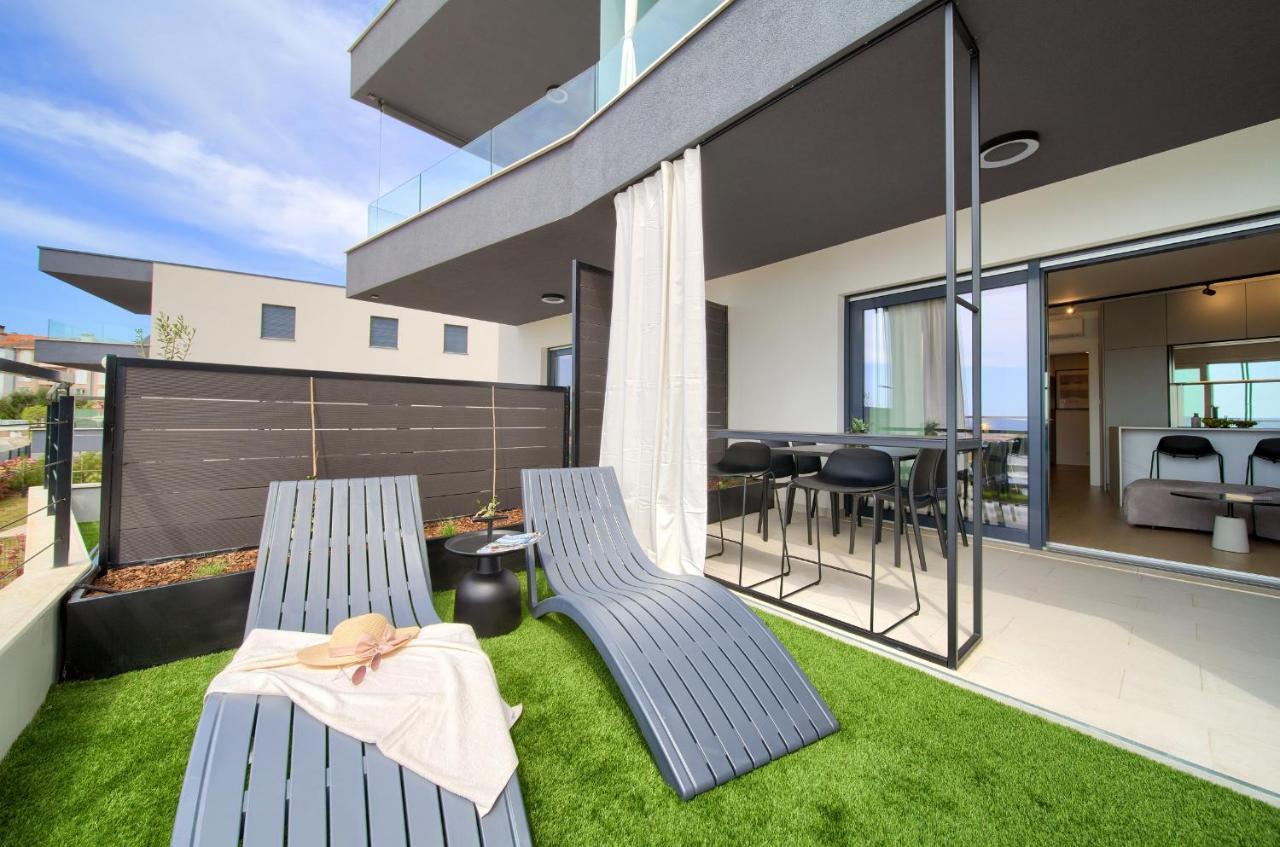 Diamar With Seaview Apartment *