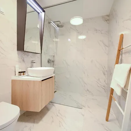 Apartment Diamar With Seaview Krk Town Exterior foto